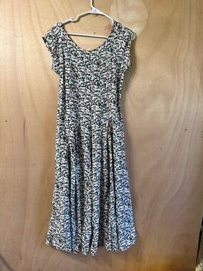 contempo ladies dresses Are you festive-ready, ladies? Grab that perfect new dress to make every  holiday photo pop with style and confidence at Contempo. Follow us on  Instagram for more fashion inspo! #HorizonShoppingCentre #Roodepoort  #SummerStyle #